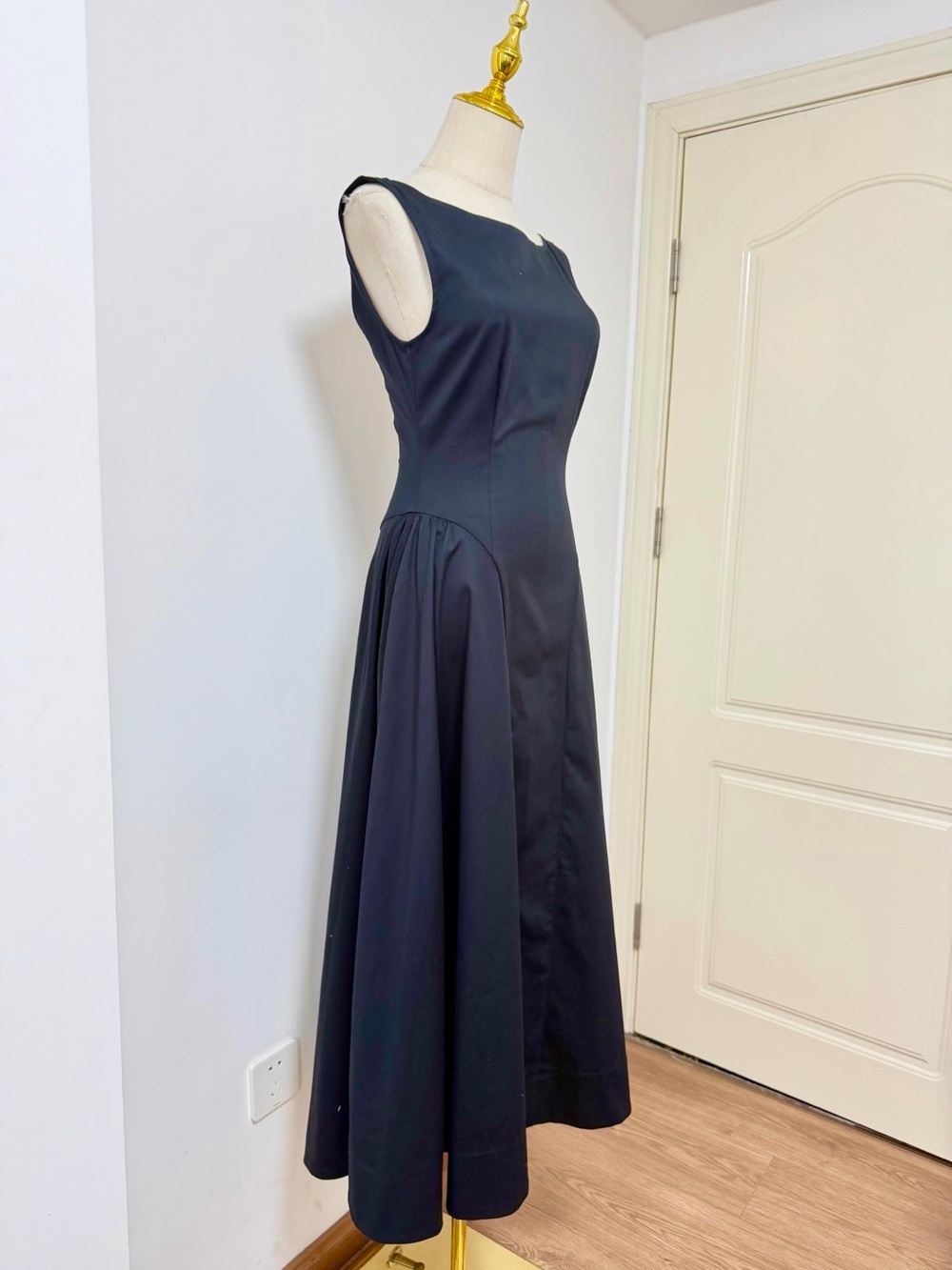 HELSA Stretch Cotton Sateen Midi Dress, New - Picture 10 of 13